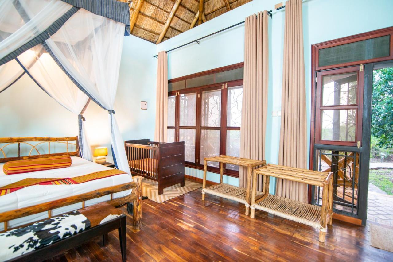 Buffalo Safari Lodge Katunguru Экстерьер фото